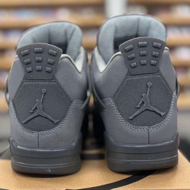Jordan 4 Retro SE Paris Olympics Wet Cement - Preowned