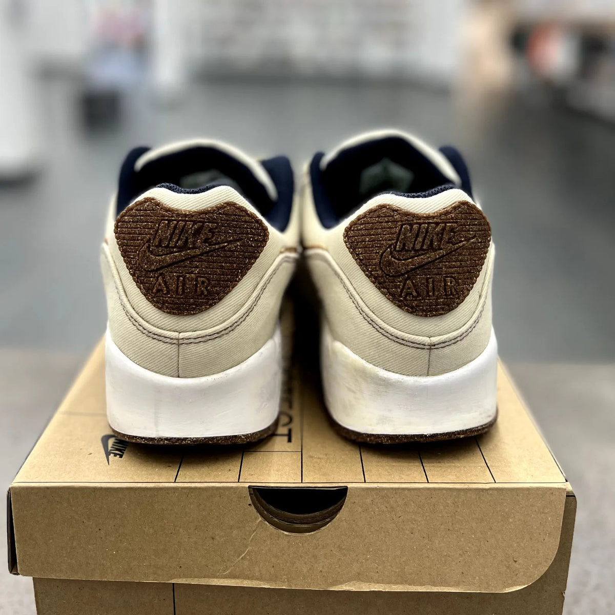 Nike Air Max 90 Cork Coconut Milk - Preowned