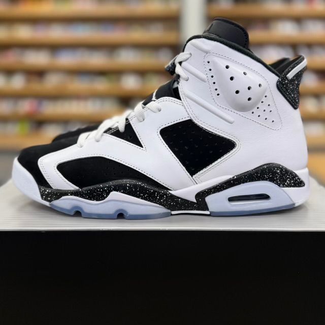 Jordan 6 Retro Oreo (2026) - Preowned