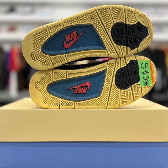 Jordan 4 Retro Union Off Noir - Preowned