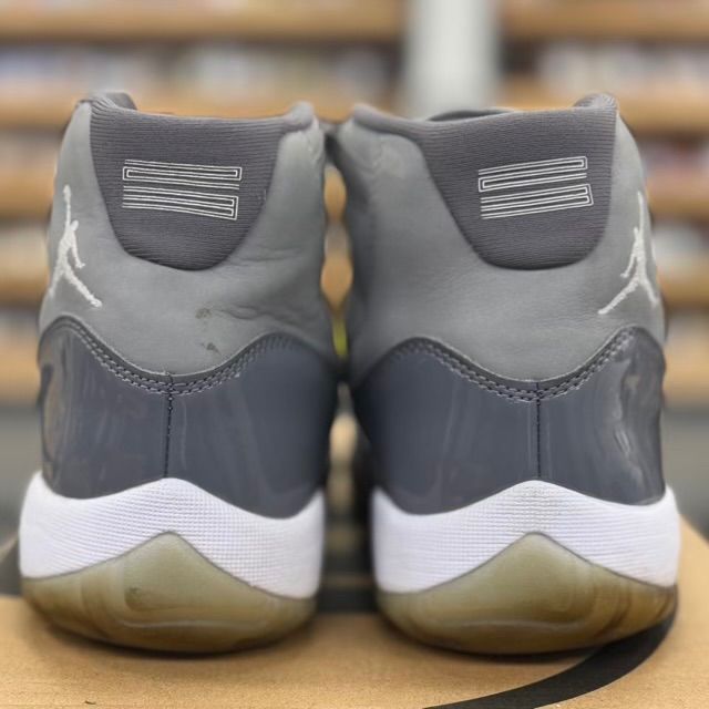Jordan 11 Retro Cool Grey (2021) - Preowned