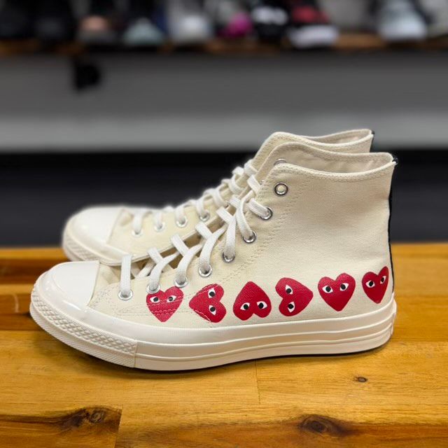 Converse Chuck Taylor All Star 70 Hi Comme des Garcons PLAY Multi-Heart White - Preowned