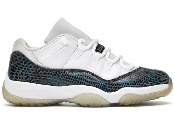 Jordan 11 Low Navy Snakeskin (2001) - Preowned