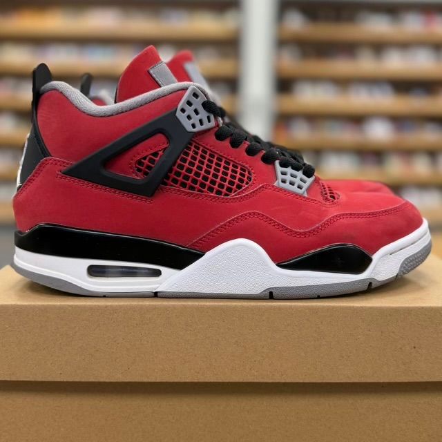 Jordan 4 Retro Toro Bravo (2026) - Preowned