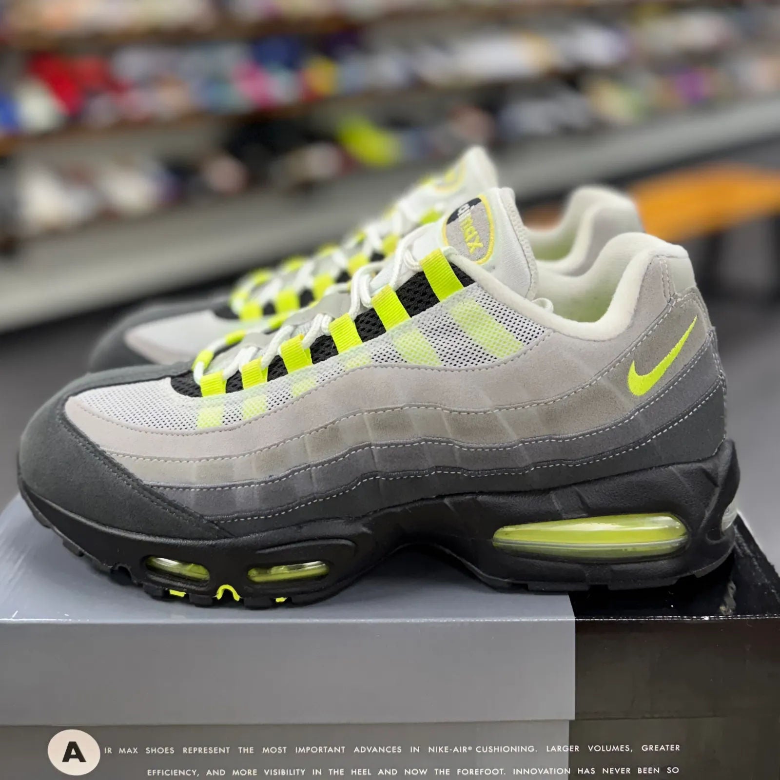 Nike Air Max 95 OG Big Bubble Neon (2025/2026) - Preowned