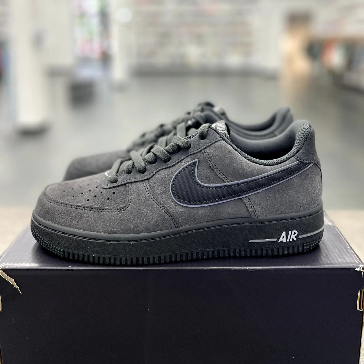 Nike Air Force 1 Low '07 LV8 Anthracite Cool Grey - Preowned