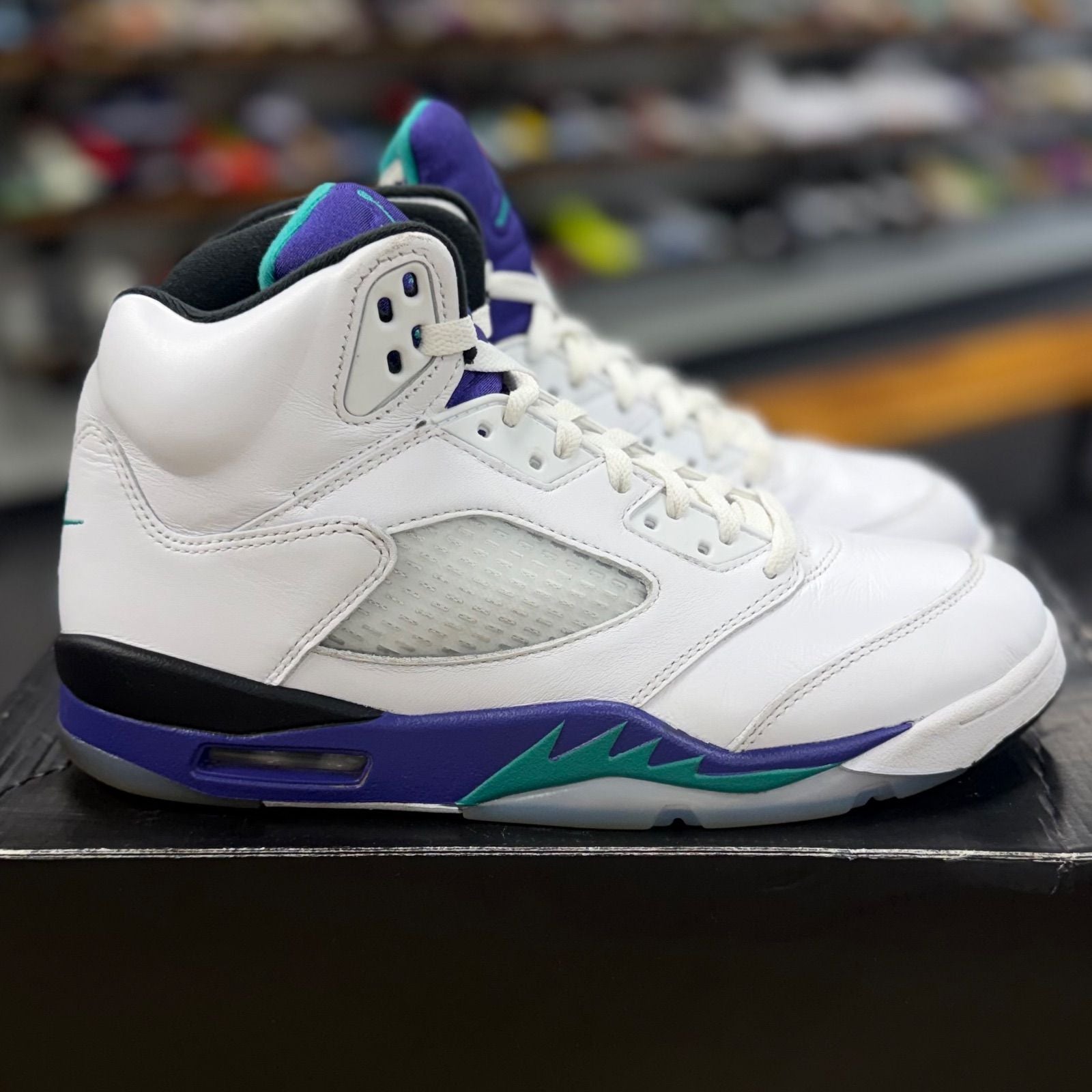Jordan 5 Retro Grape (2025) - Preowned
