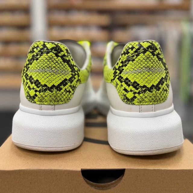 Alexander McQueen Oversized Neon Green Snake Print - Preowned