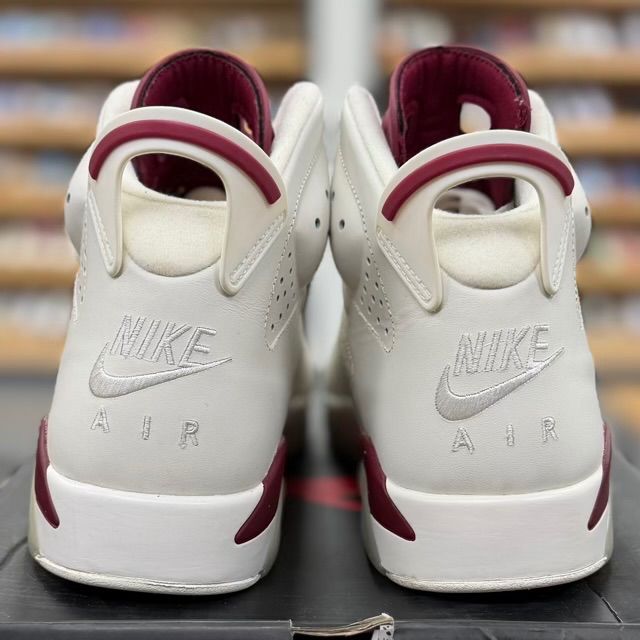 Jordan 6 Retro Maroon (2015) - Preowned