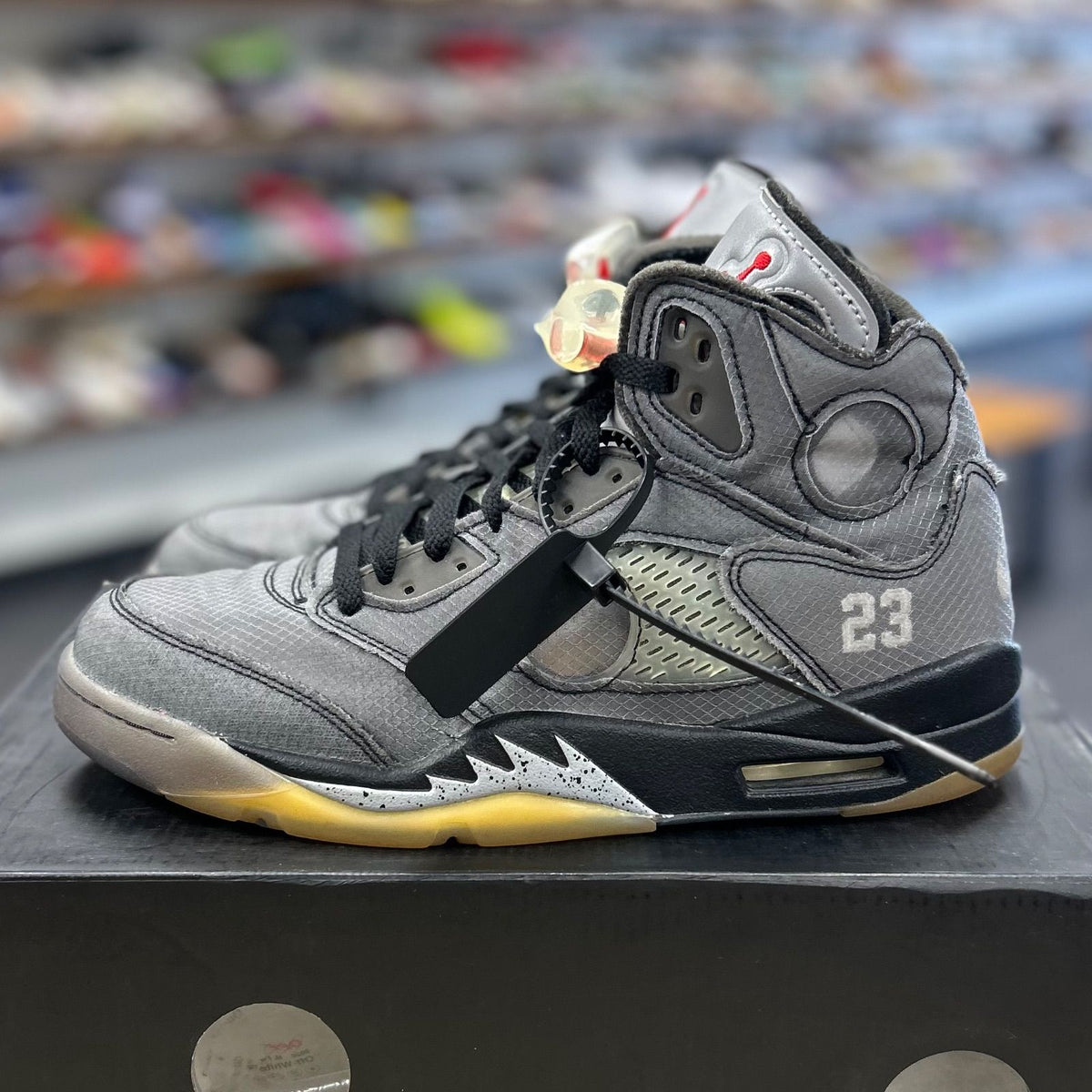 Jordan 5 Retro Off-White Muslin - Preowned
