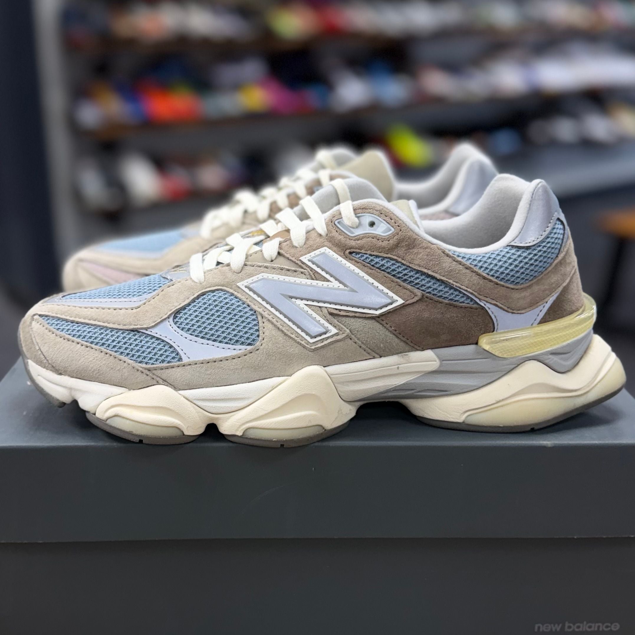 New Balance 9060 Mushroom Aluminum - Preowned