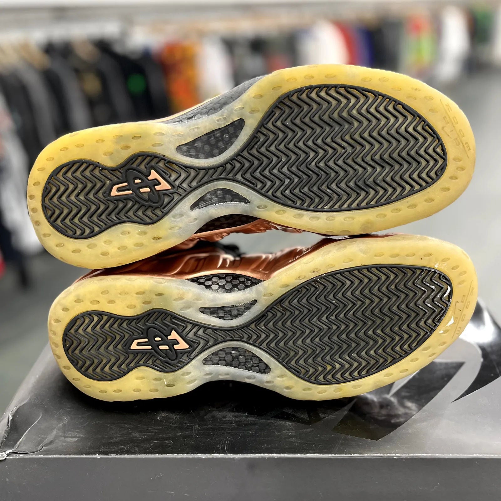 Nike Air Foamposite One Copper - Preowned
