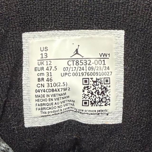 Jordan 3 Retro Black Cat (2025) - Preowned