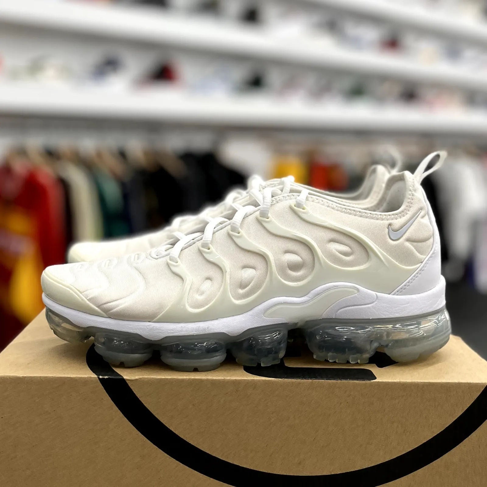 Nike Air VaporMax Plus White - Preowned