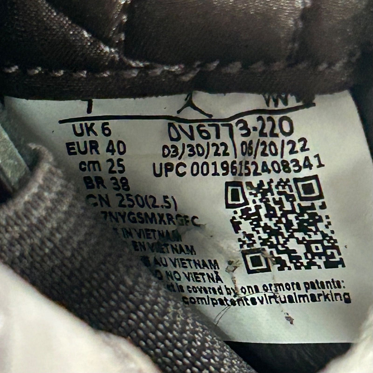 Jordan 4 Retro SP A Ma Maniére Violet Ore - Preowned