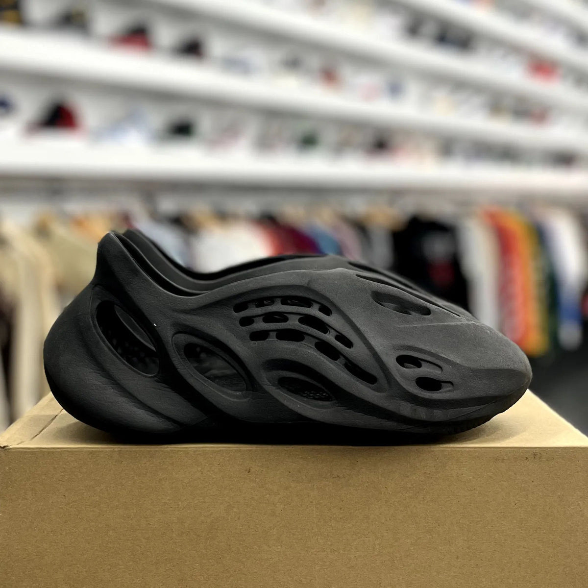 adidas Yeezy Foam RNR Onyx - Preowned