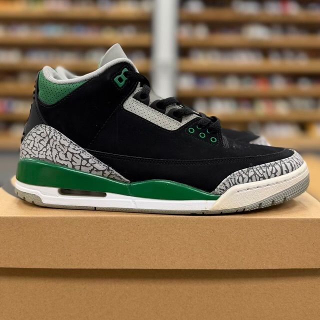 Jordan 3 Retro Pine Green - Preowned