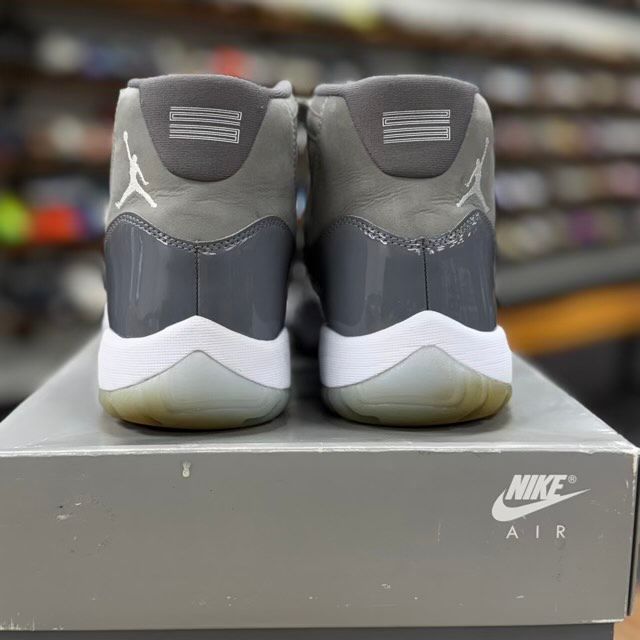 Jordan 11 Retro Cool Grey (2021) - Preowned