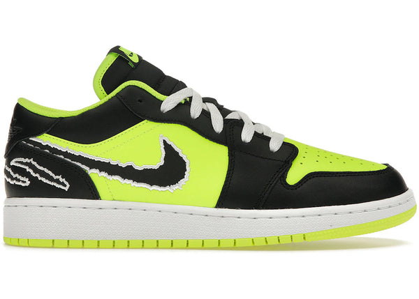 Jordan 1 Low SE Black Cat Volt (GS) - Preowned