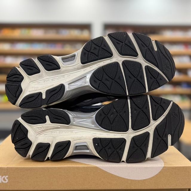 ASICS Gel-NYC Ivory Clay Grey - Preowned