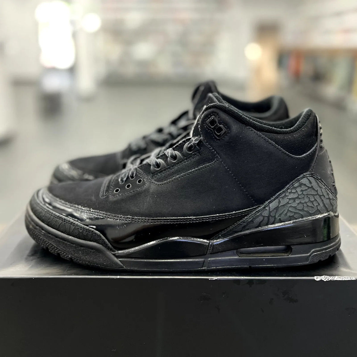 Jordan 3 Retro Black Cat (2025) - Preowned