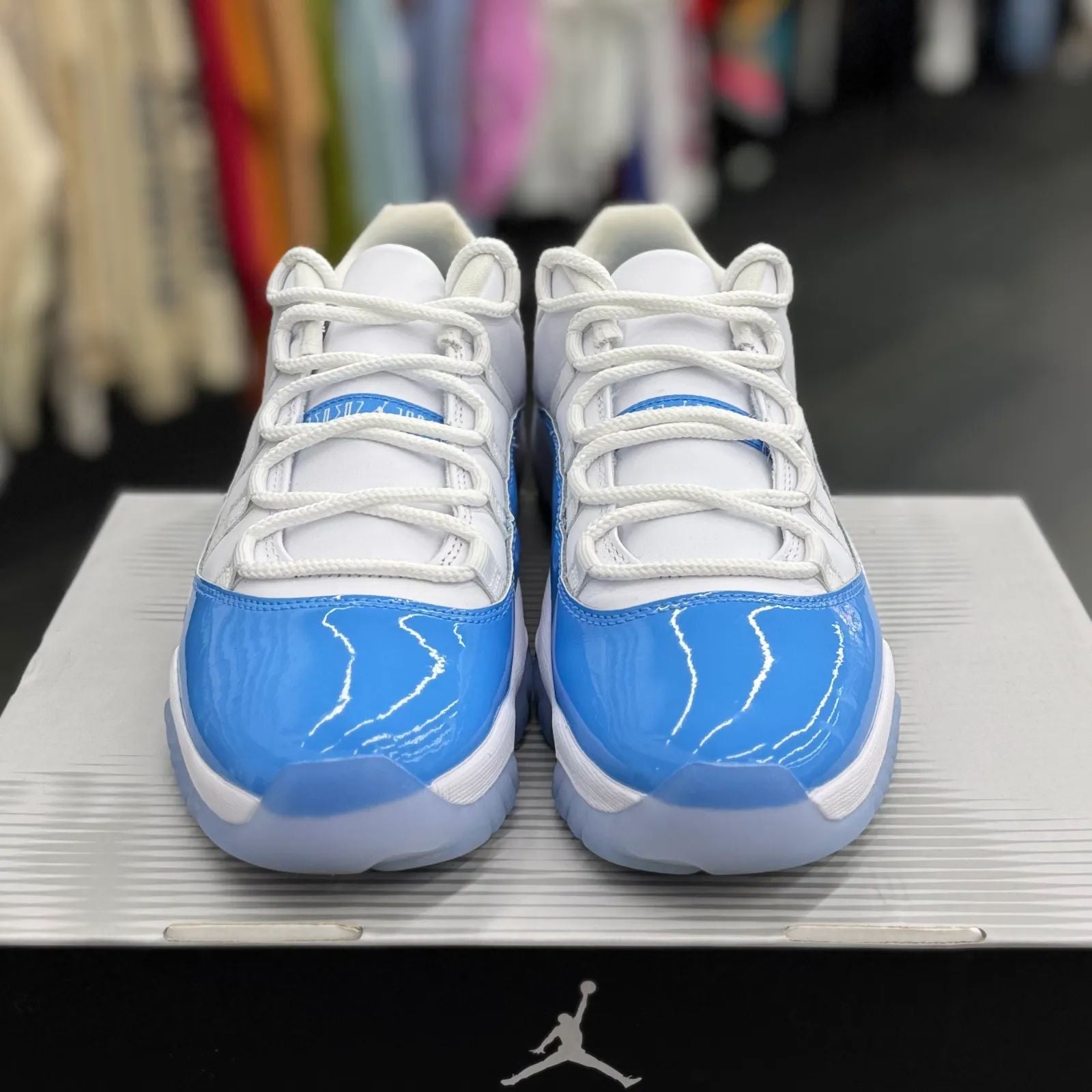 Jordan 11 Retro Low University Blue (2026) - Preowned