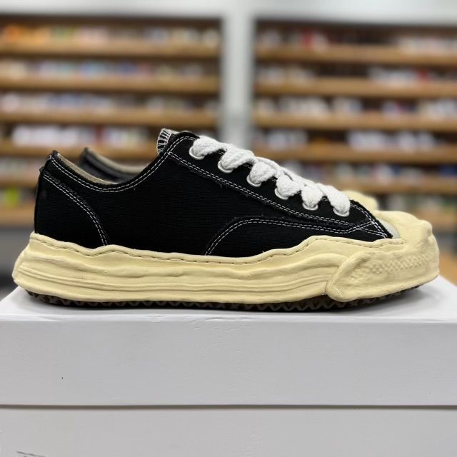 Maison Mihara Yasuhiro Hank Vintage Sole Canvas Low Black - Preowned