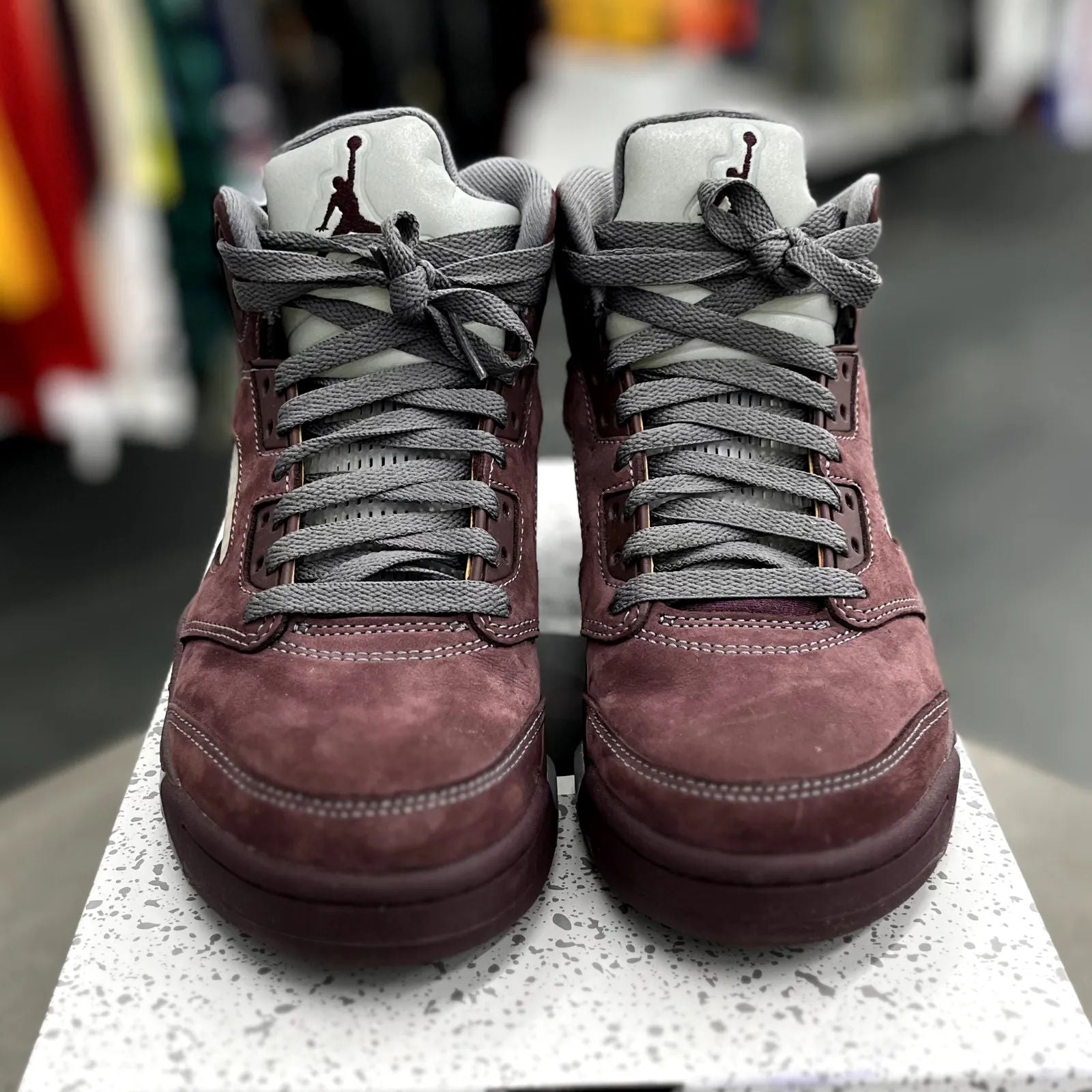 Jordan 5 Retro Burgundy (2023) - Preowned