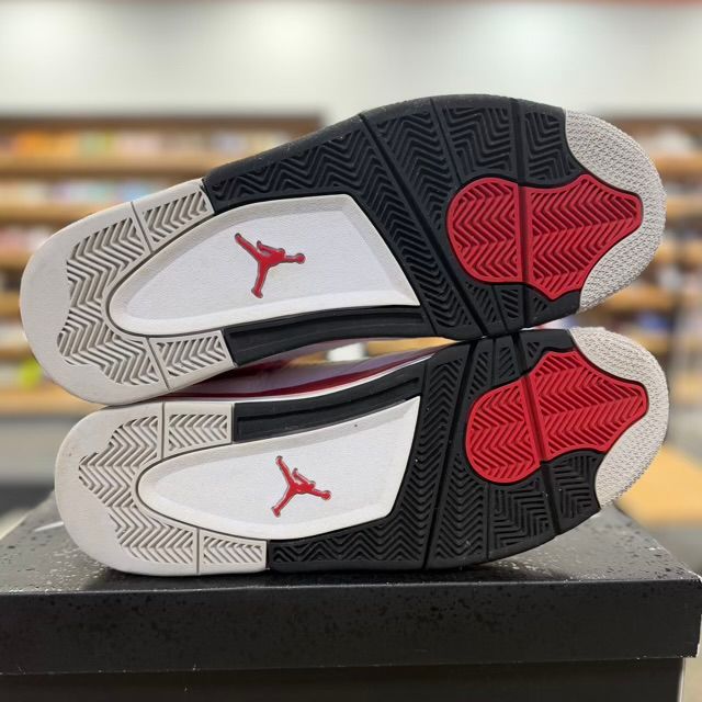 Jordan 4 Retro Red Cement - Preowned