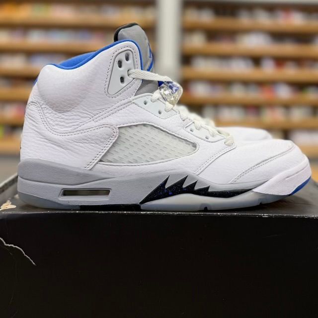 Jordan 5 Retro White Stealth (2021) - Preowned