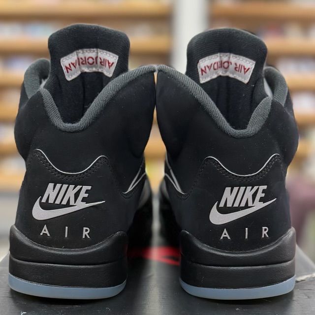 Jordan 5 Retro OG Black Metallic Reimagined - Preowned