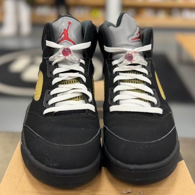 Jordan 5 Retro Black Metallic (2016) - Preowned