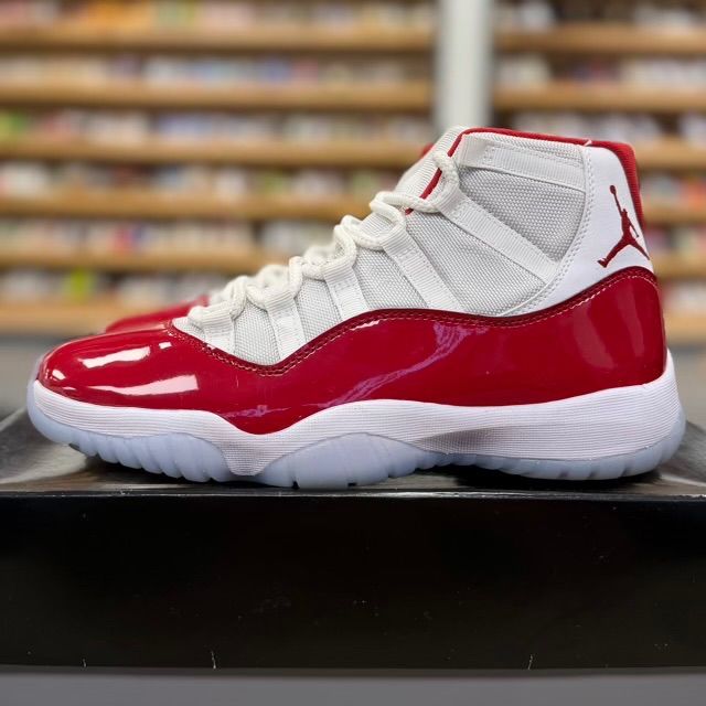 Jordan 11 Retro Cherry (2022) - Preowned