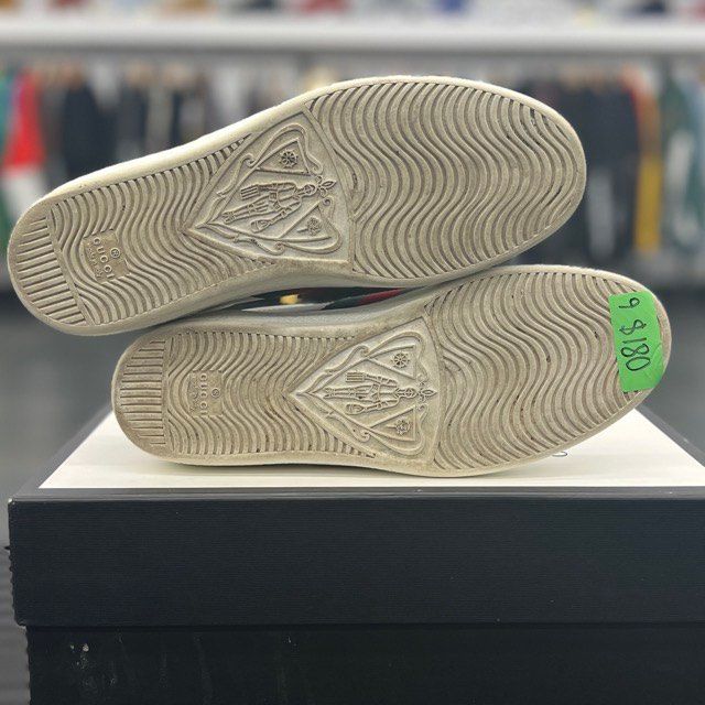 Gucci Ace GG Apple - Preowned