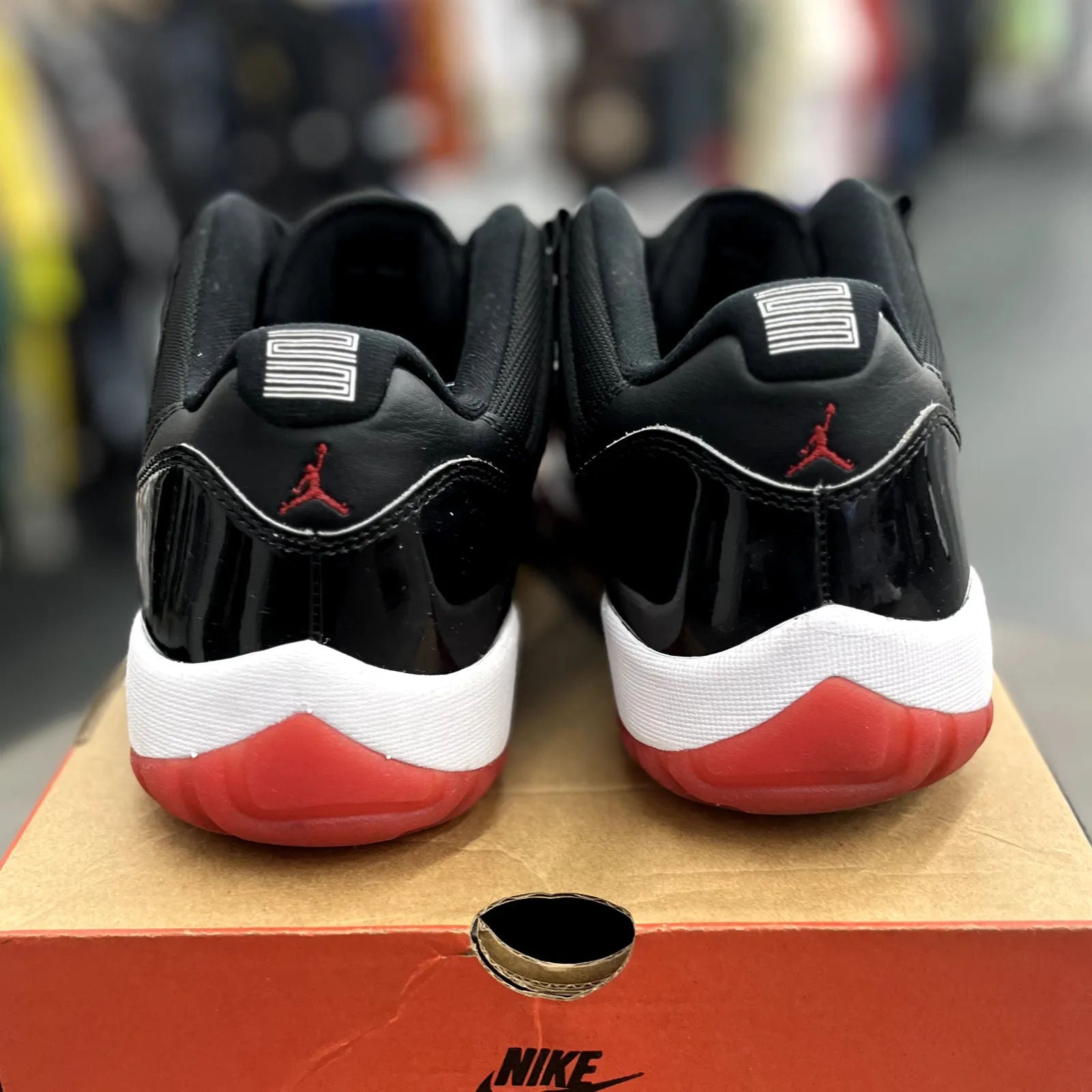 Jordan 11 Retro Low Bred (2025) - Preowned
