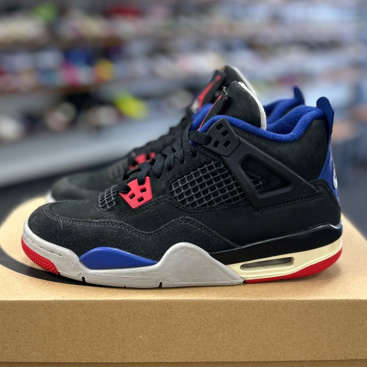 Jordan 4 Retro Rare Air (GS) - Preowned