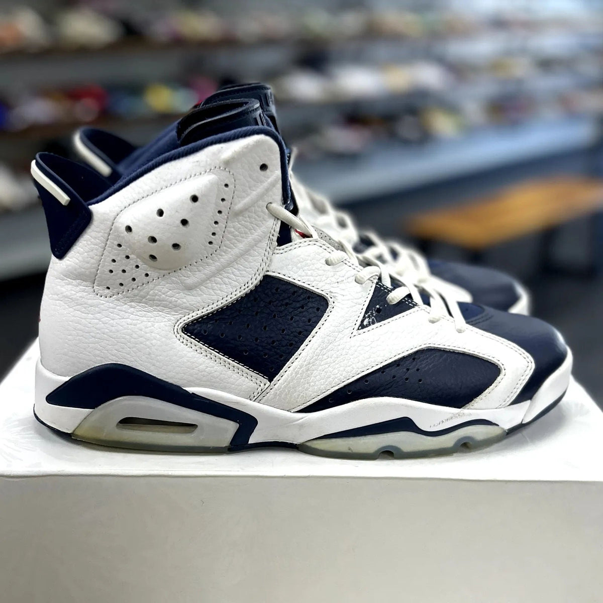 Jordan 6 Retro Olympic (2024) - Preowned