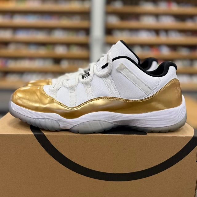 Jordan 11 Retro Low Closing Ceremony - Preowned