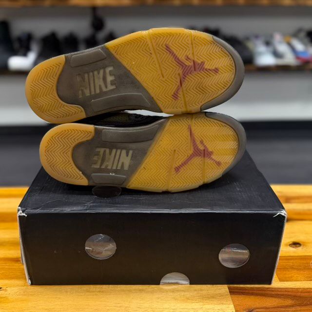 Jordan 5 Retro Off-White Muslin - Preowned