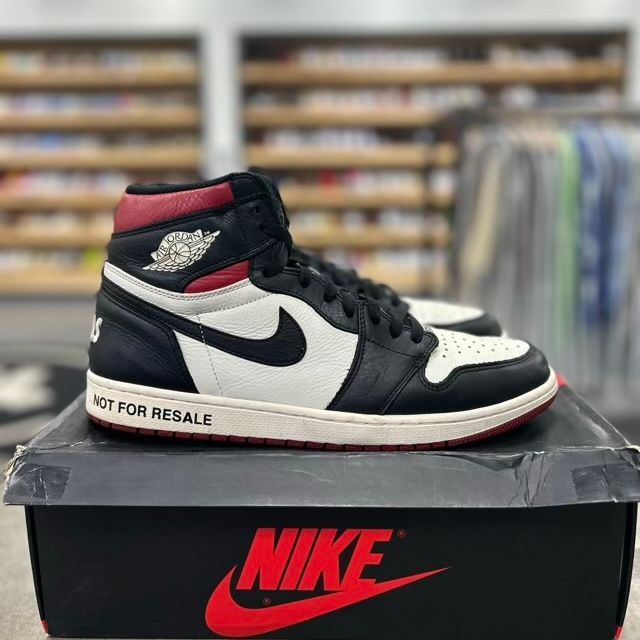 Jordan 1 Retro High Not for Resale Varsity Red - Preowned