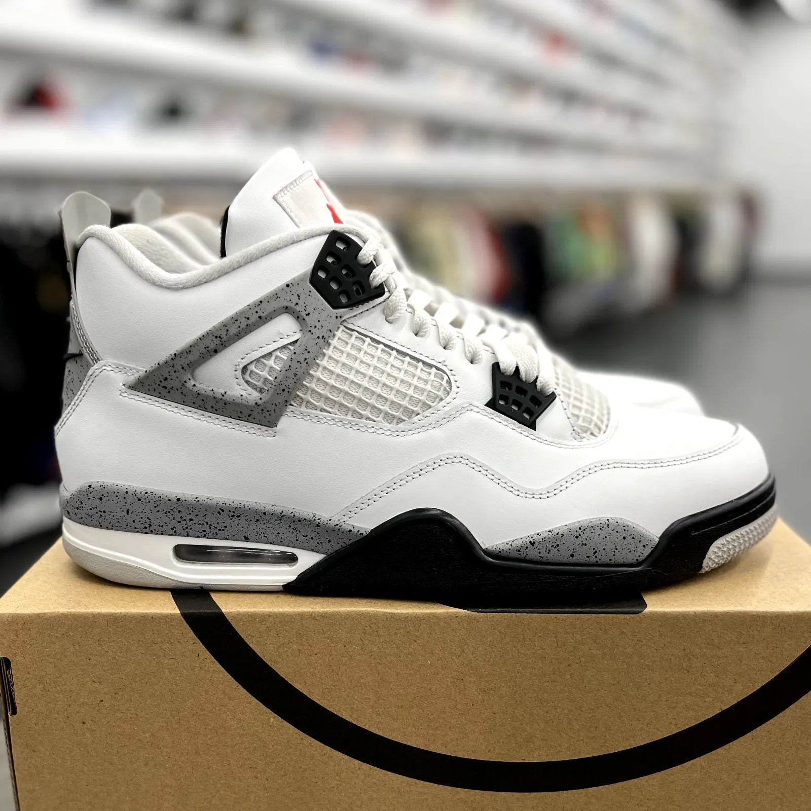 Jordan 4 Retro White Cement (2025) - Preowned