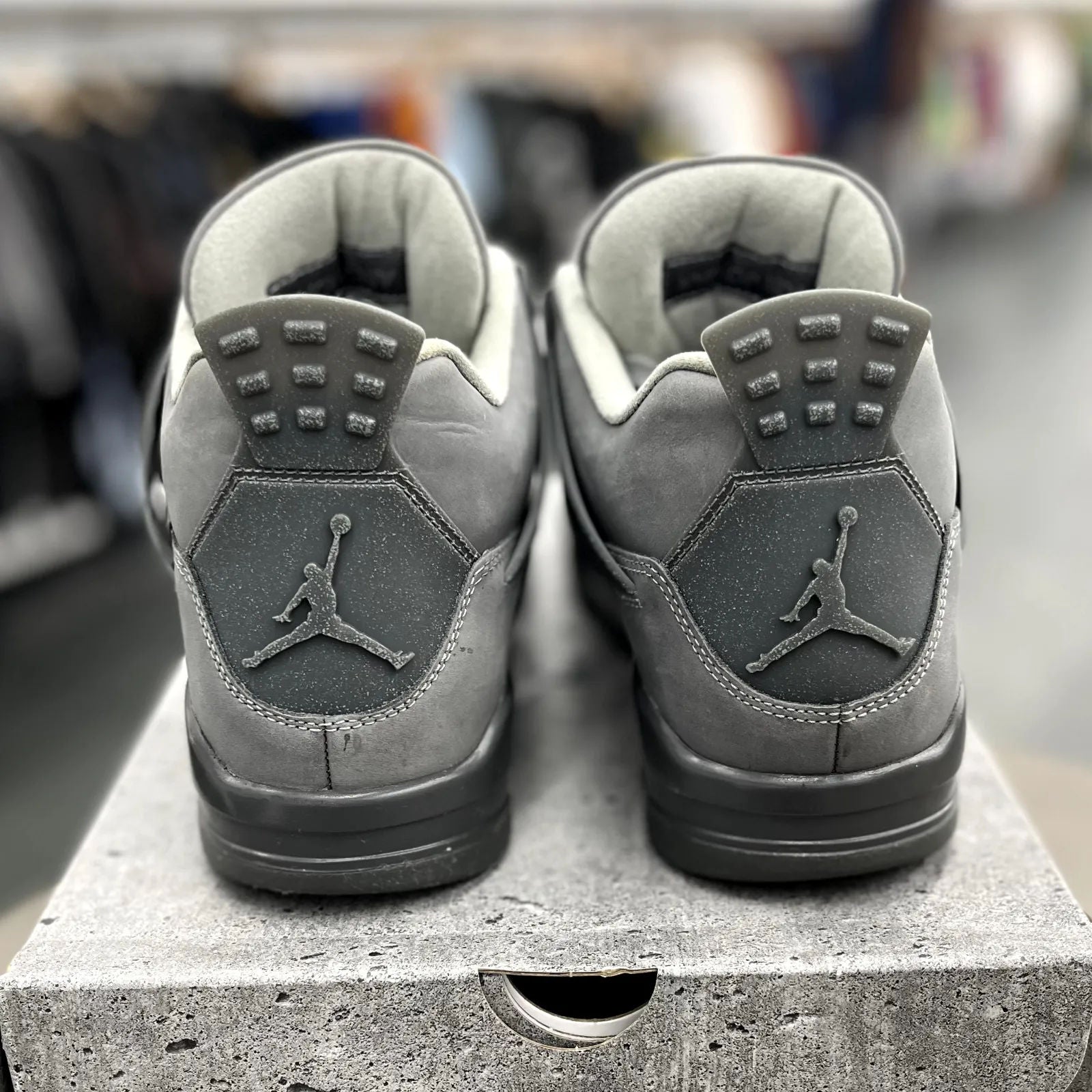Jordan 4 Retro SE Paris Olympics Wet Cement - Preowned
