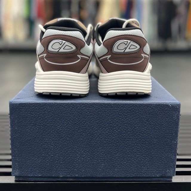 Dior B30 White Brown Beige - Preowned