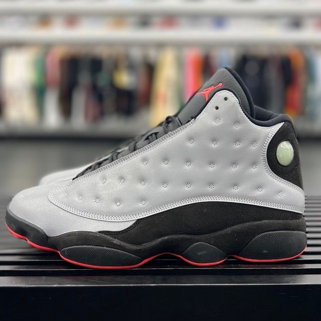 Jordan 13 Retro 3M Reflective Silver - Preowned