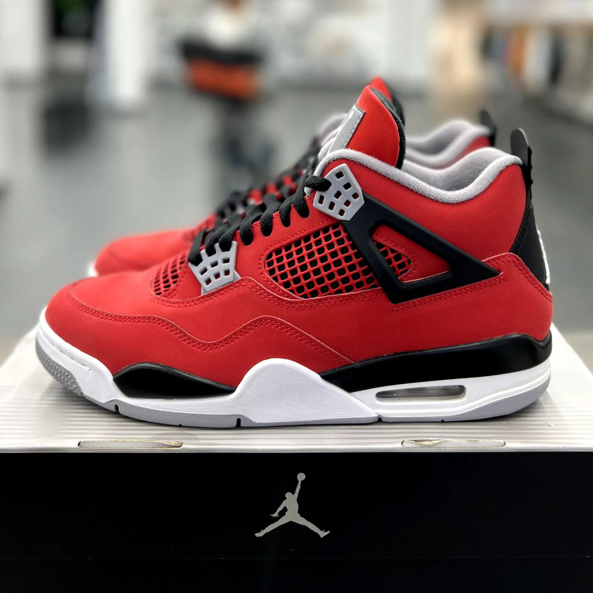 Jordan 4 Retro Toro Bravo (2026) - Preowned