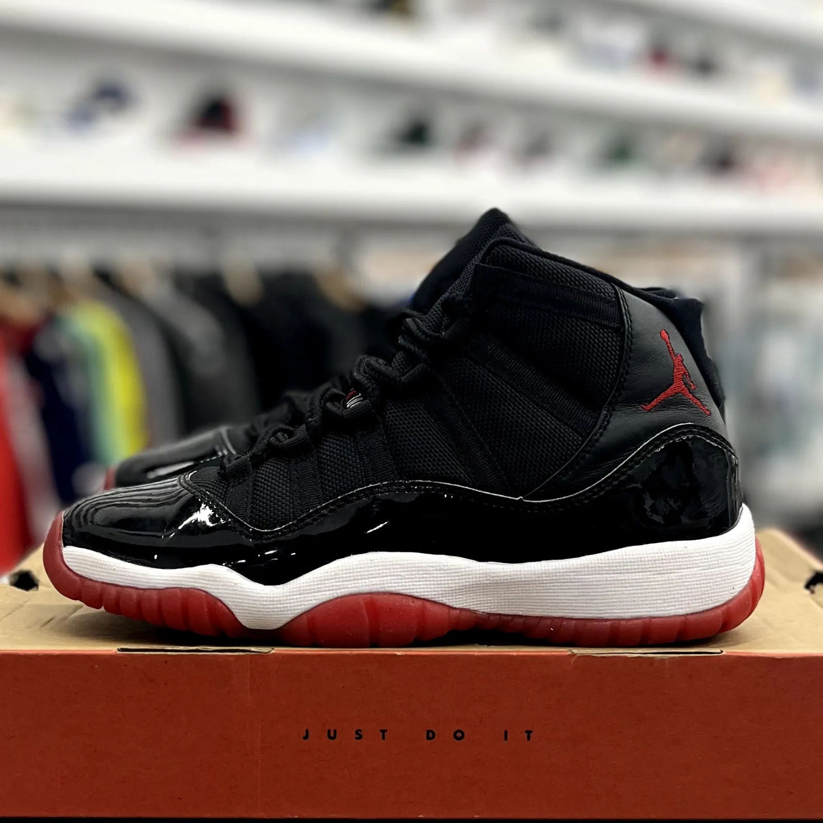 Jordan 11 Retro Playoffs Bred (2019) (GS) - Preowned