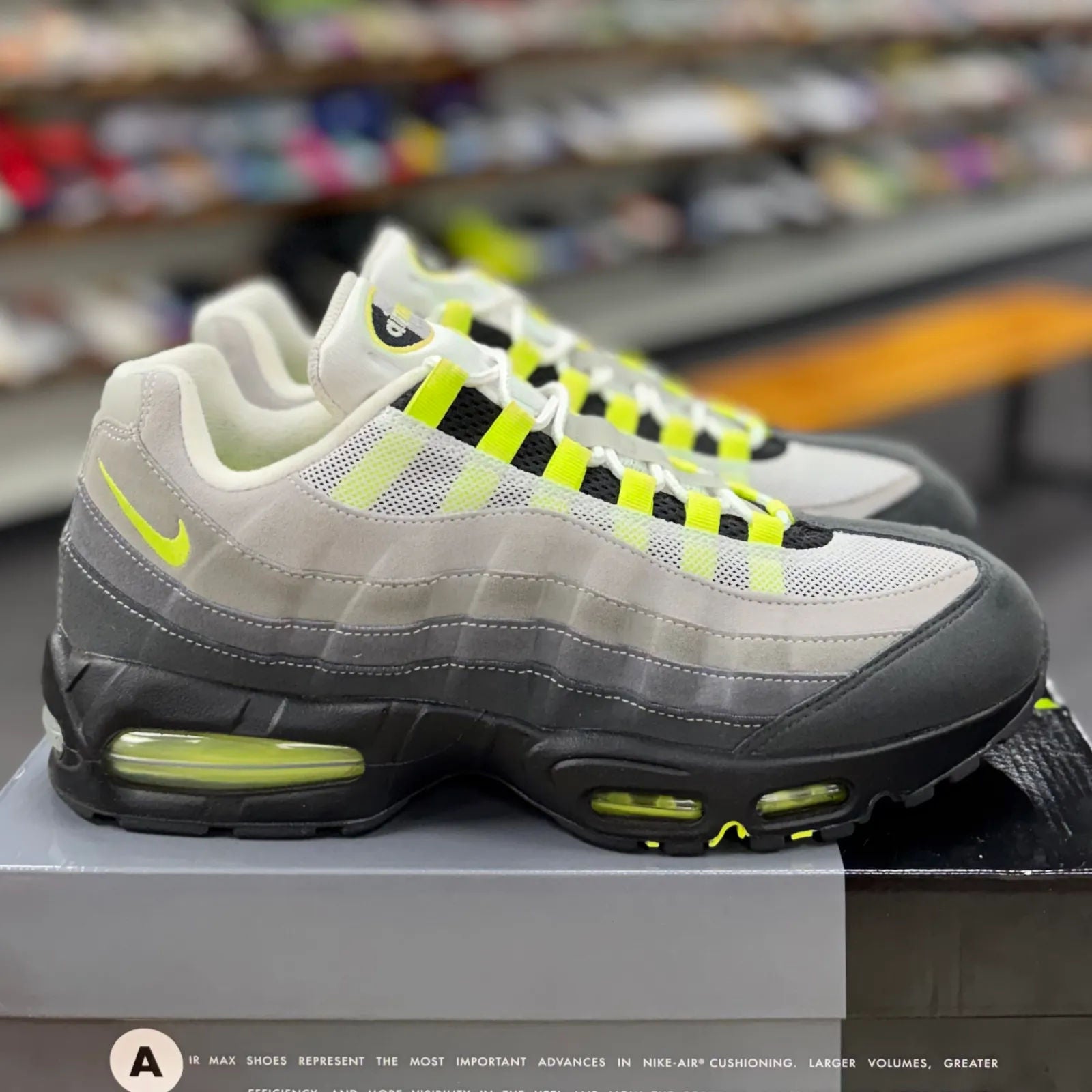 Nike Air Max 95 OG Big Bubble Neon (2025/2026) - Preowned