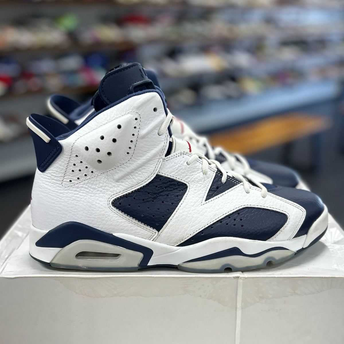 Jordan 6 Retro Olympic (2024) - Preowned