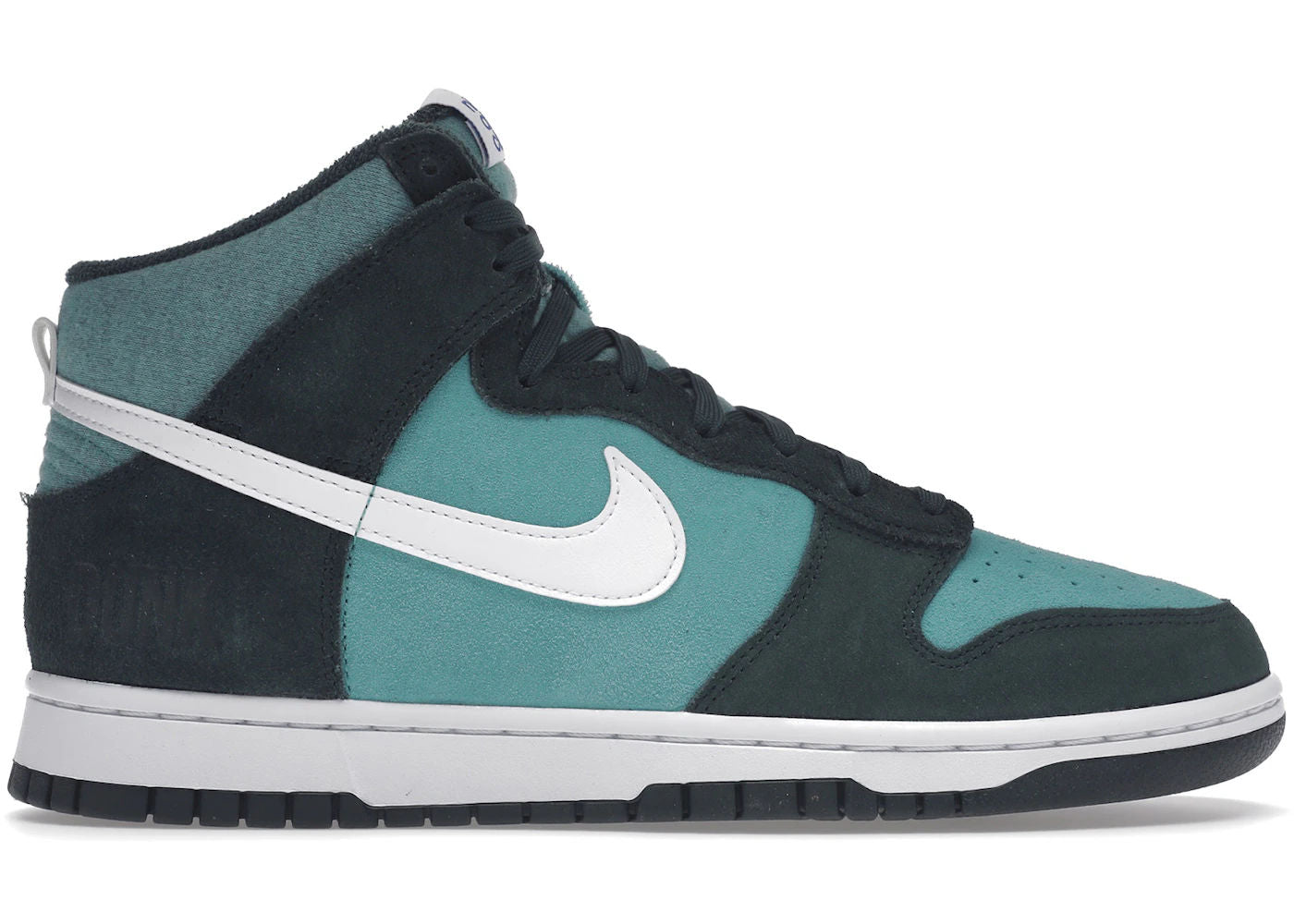 BRAND NEW STEAL - Nike Dunk High Retro SE Athletic Club Pro Green