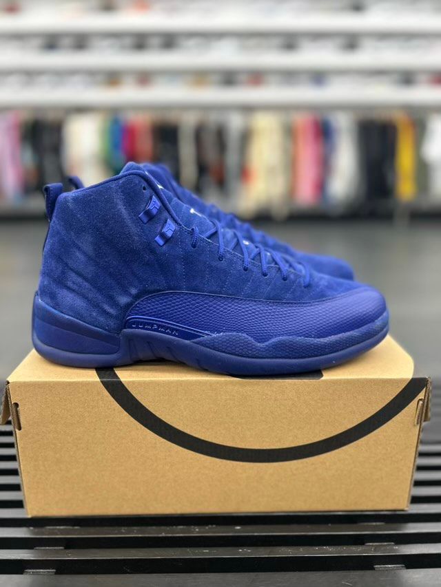 Jordan 12 Retro Deep Royal Blue - Preowned